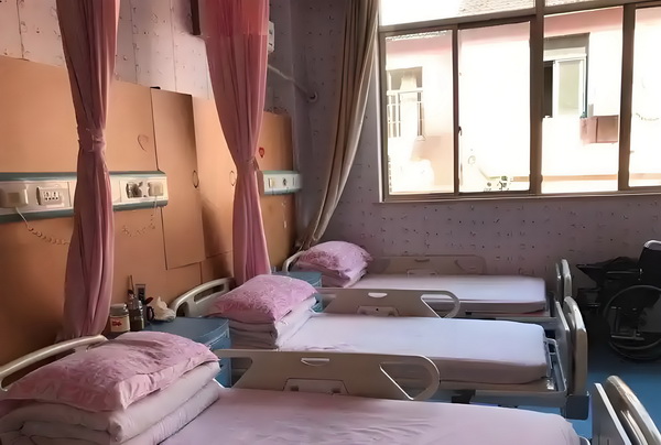 E句话 | 董璇“新婚即分居”？